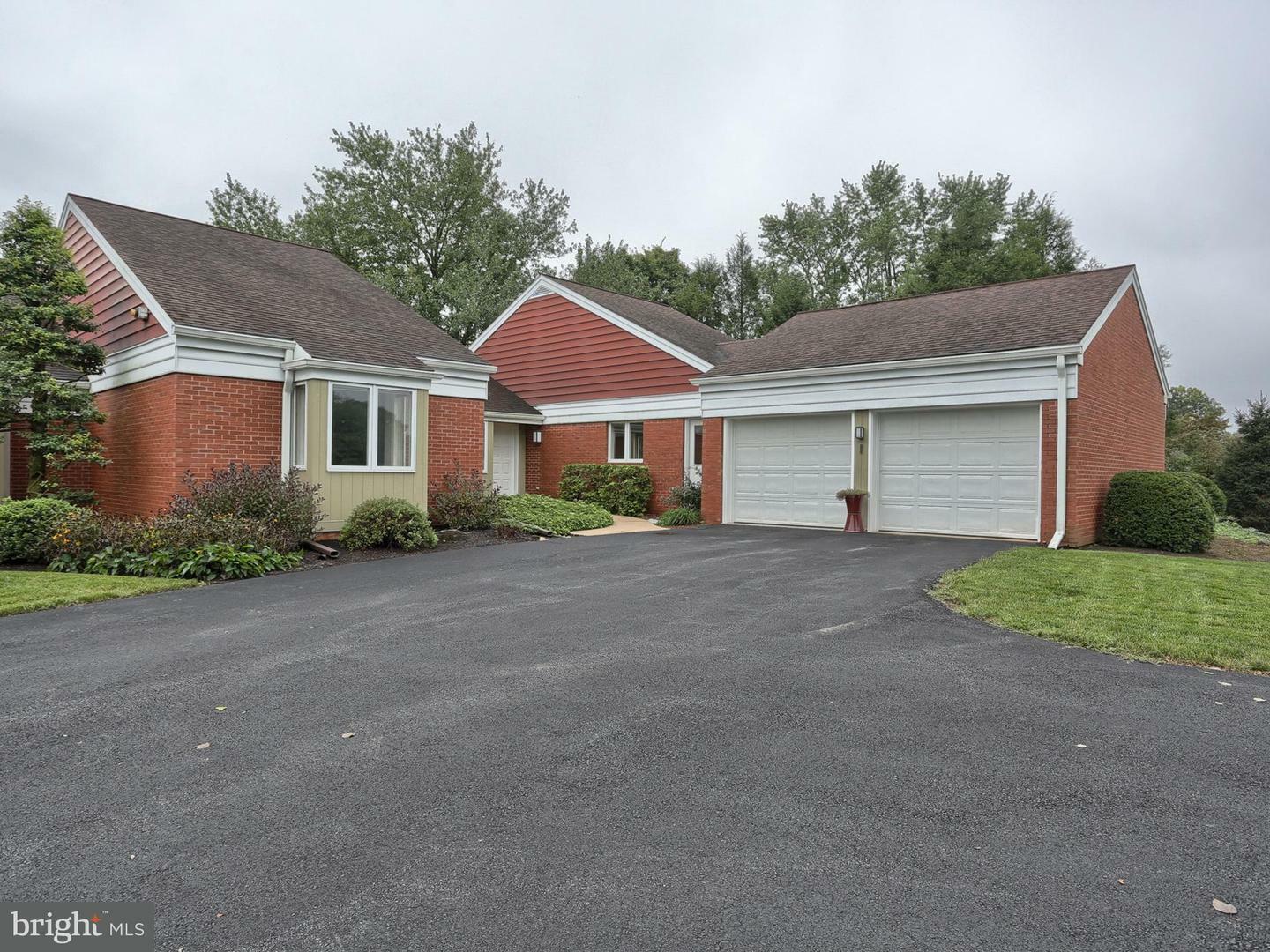 Property Photo:  1 Spring Creek Manor  PA 17033 