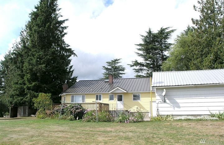 Property Photo:  43004  196th Avenue SE  WA 98022 