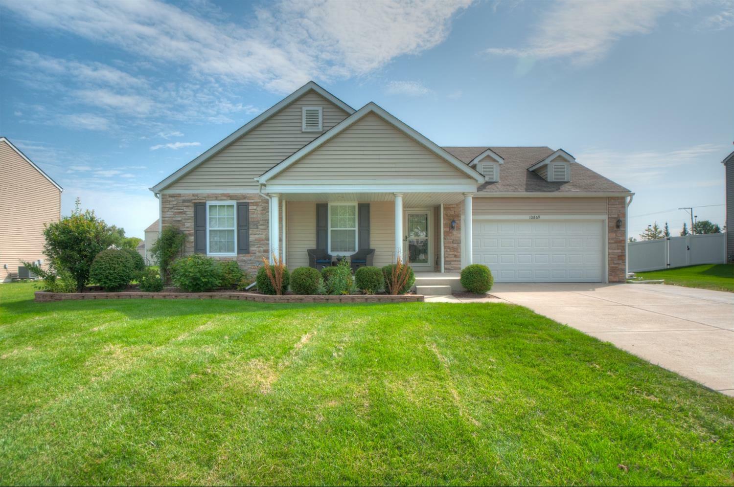 Property Photo: 10869 Hillcrest Lane IN 46311