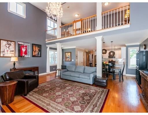 Property Photo:  113 Watertown Street 113  MA 02472 