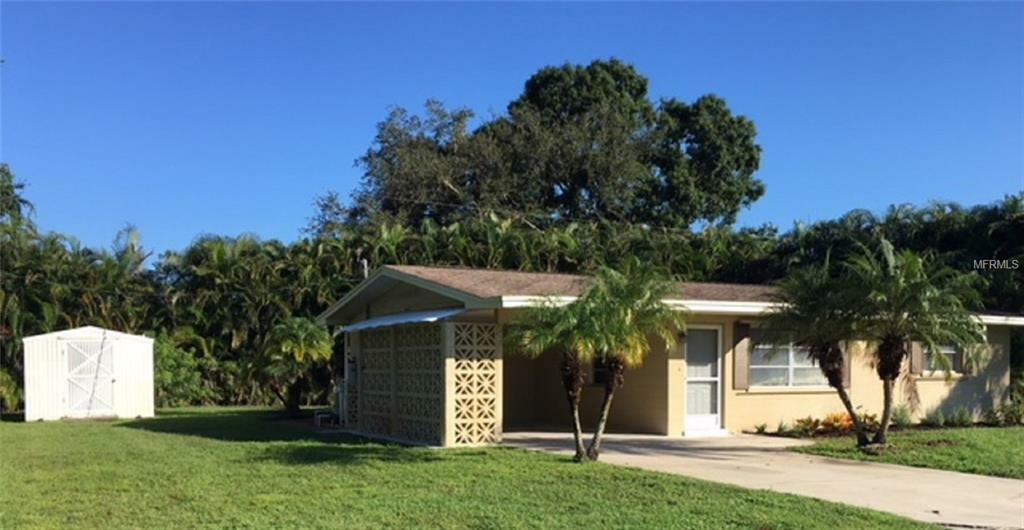 Property Photo: 173 E Seminole Drive FL 34293