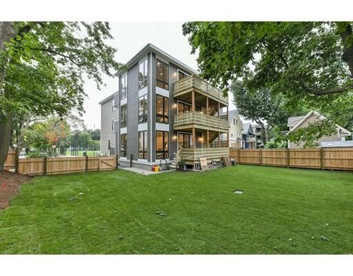 Property Photo:  60 Carolina Ave 1  MA 02130 