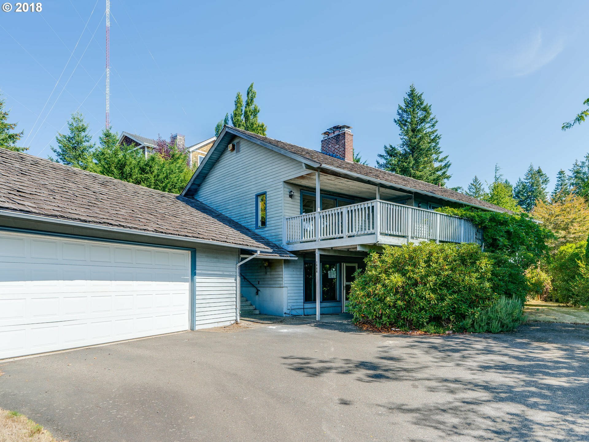 Property Photo:  1234 SW 57th Ave  OR 97221 