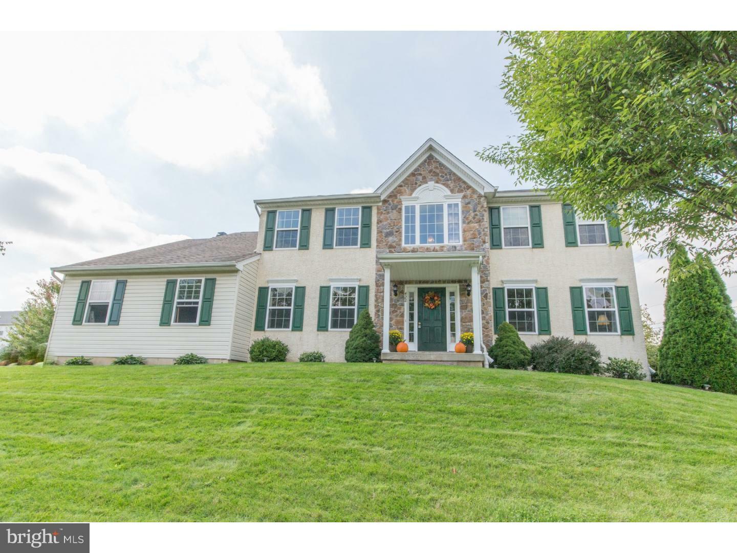 Property Photo:  422 Townsend Drive  PA 18944 