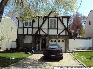 Property Photo: 672 Woodrow Road NY 10312