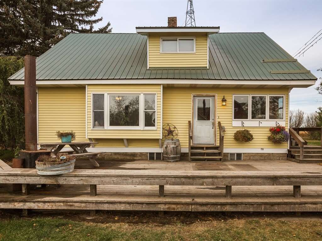 Property Photo: 27710 W State Route 2 Hwy WA 99029