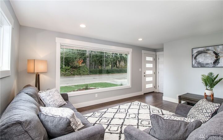 Property Photo: 215 Alameda Avenue WA 98466