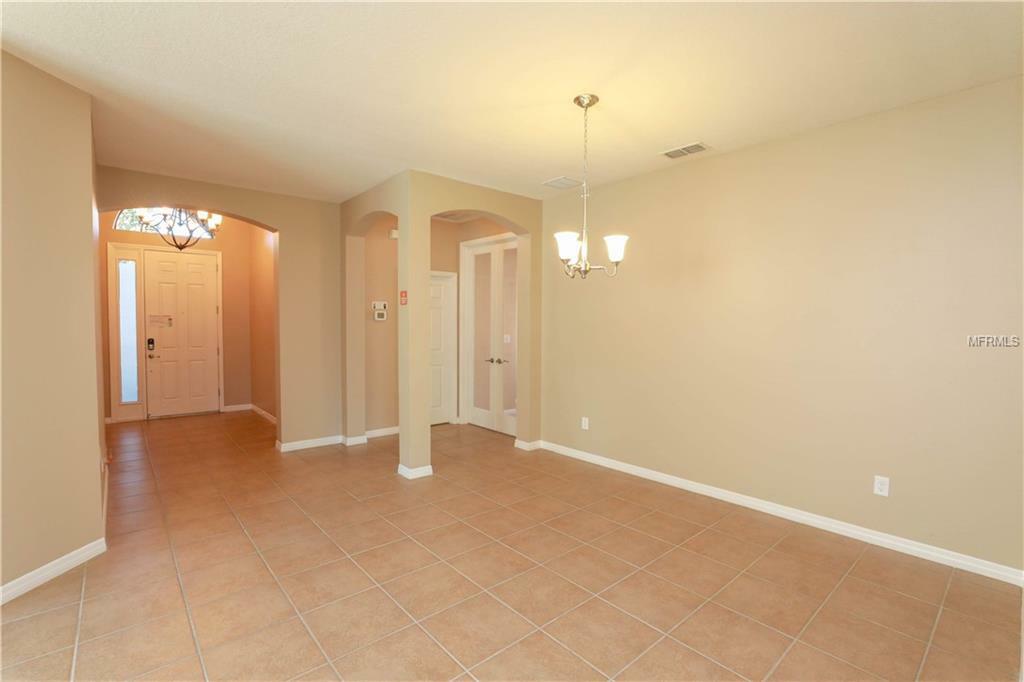 Property Photo:  312 Cedar Falls Drive  FL 33572 