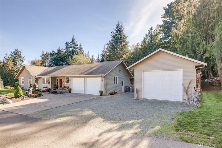Property Photo:  1012 Joanna Lane  WA 98282 