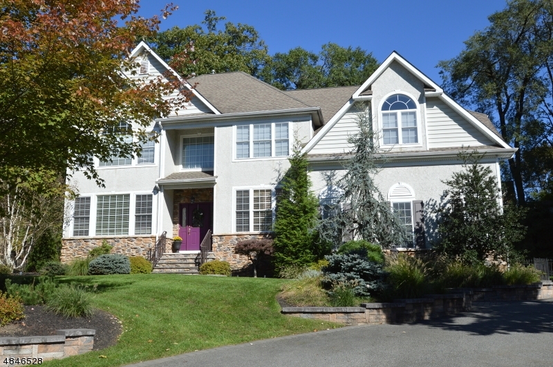 Property Photo:  53 Sunnyhill Rd  NJ 07866 