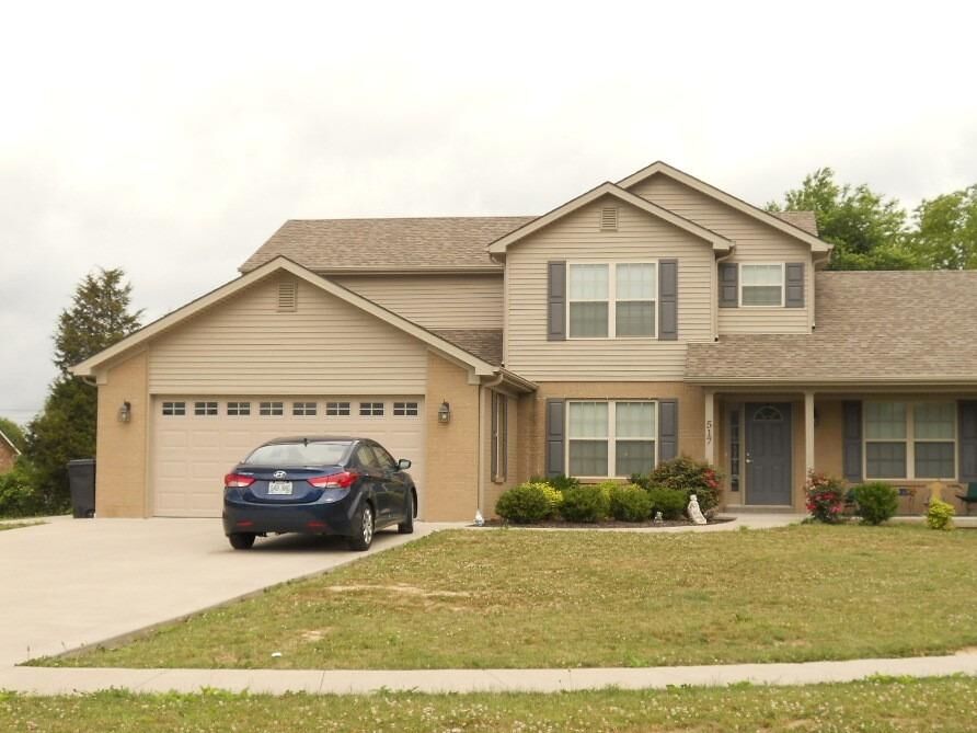 Property Photo:  517 Brady Lane  KY 40403 