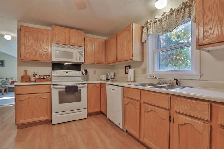 Property Photo:  110 Hunters Village Way  NH 03103 