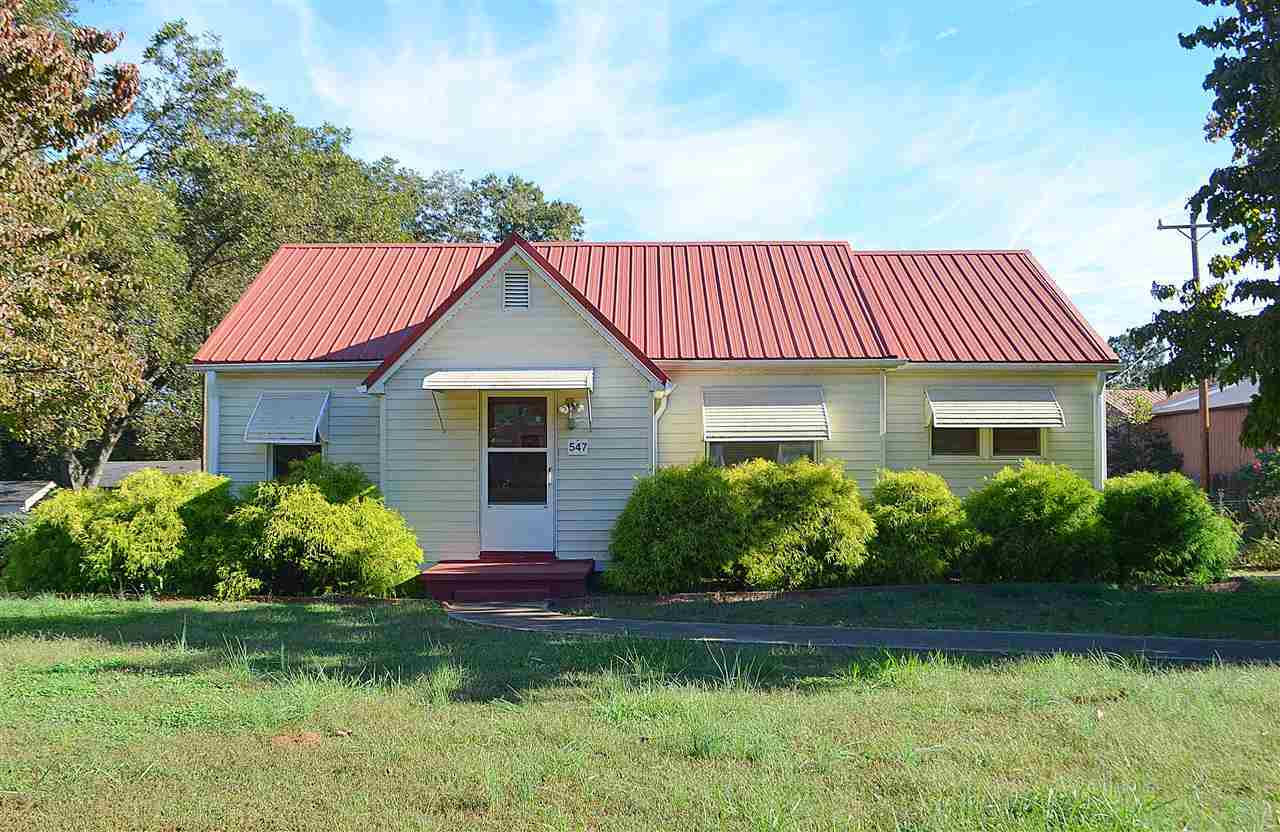 Property Photo:  547 Alamo Street  SC 29303 