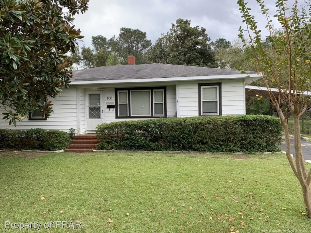 Property Photo: 806 Juniper Drive NC 28304