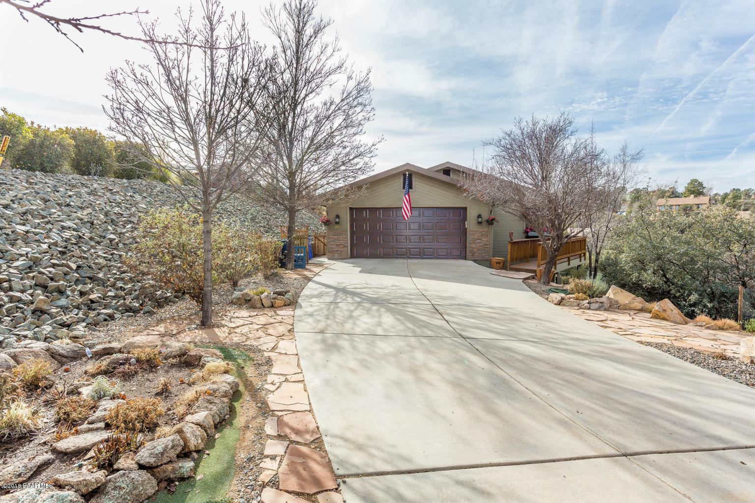 Property Photo:  2618 Tabosa Drive  AZ 86301 