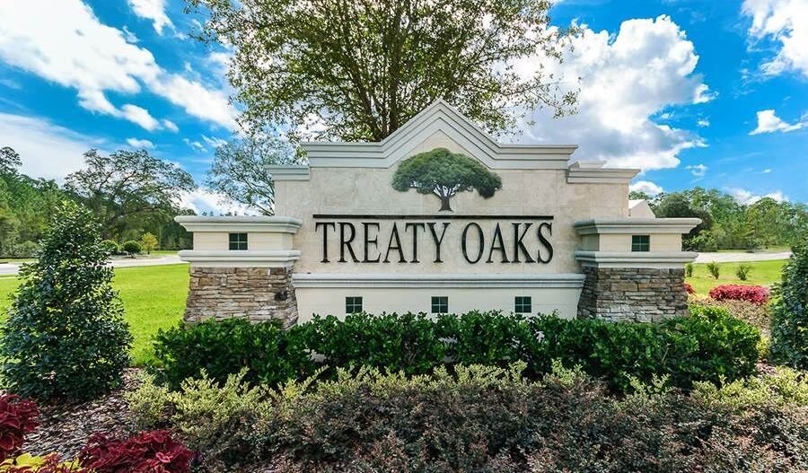 Property Photo:  465 Aventurine Ave  FL 32086