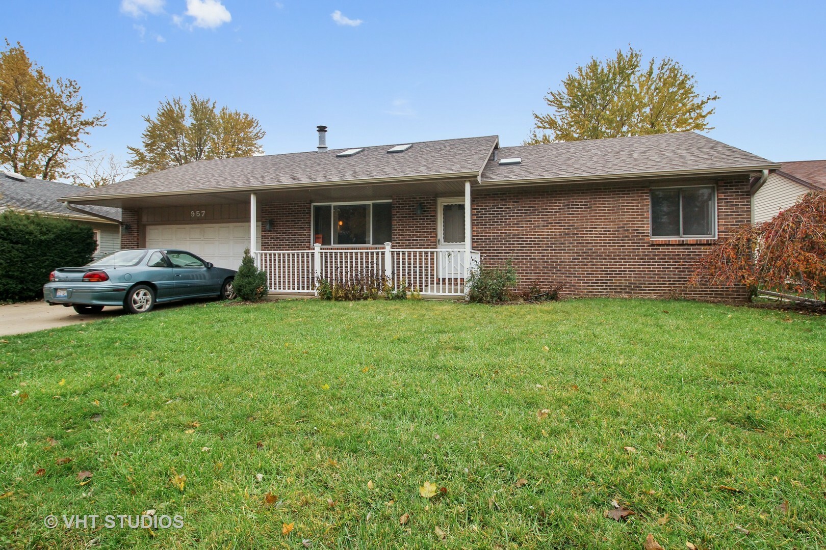 Property Photo:  957 Quail Drive  IL 60915 