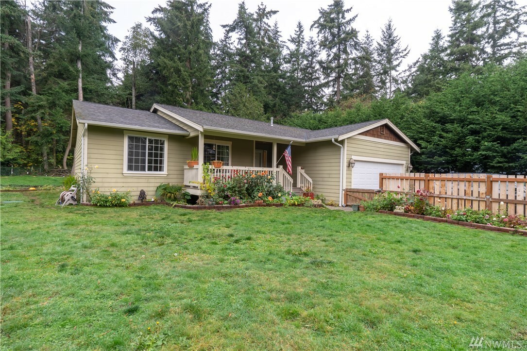 Property Photo:  2766 Maple Tree Lane  WA 98282 