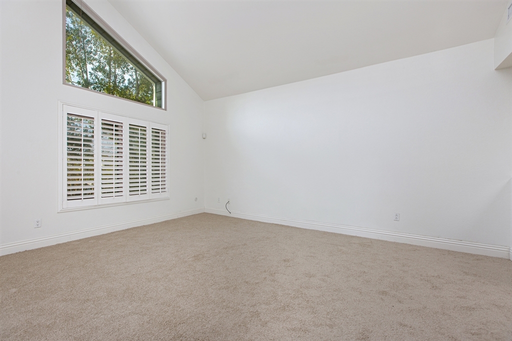 Property Photo:  2249 Worden St 21  CA 92107 