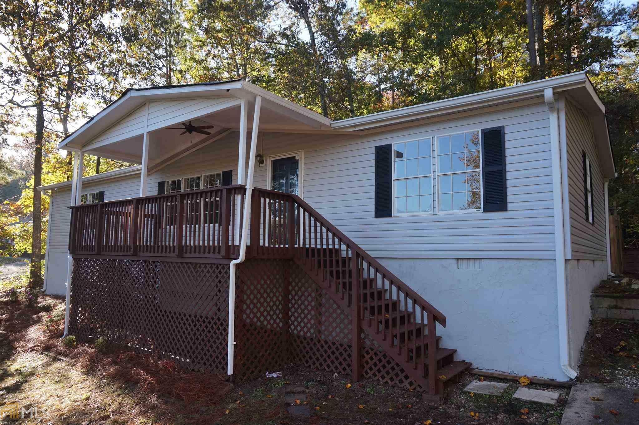 Property Photo: 2820 Country Brook Ct GA 30012