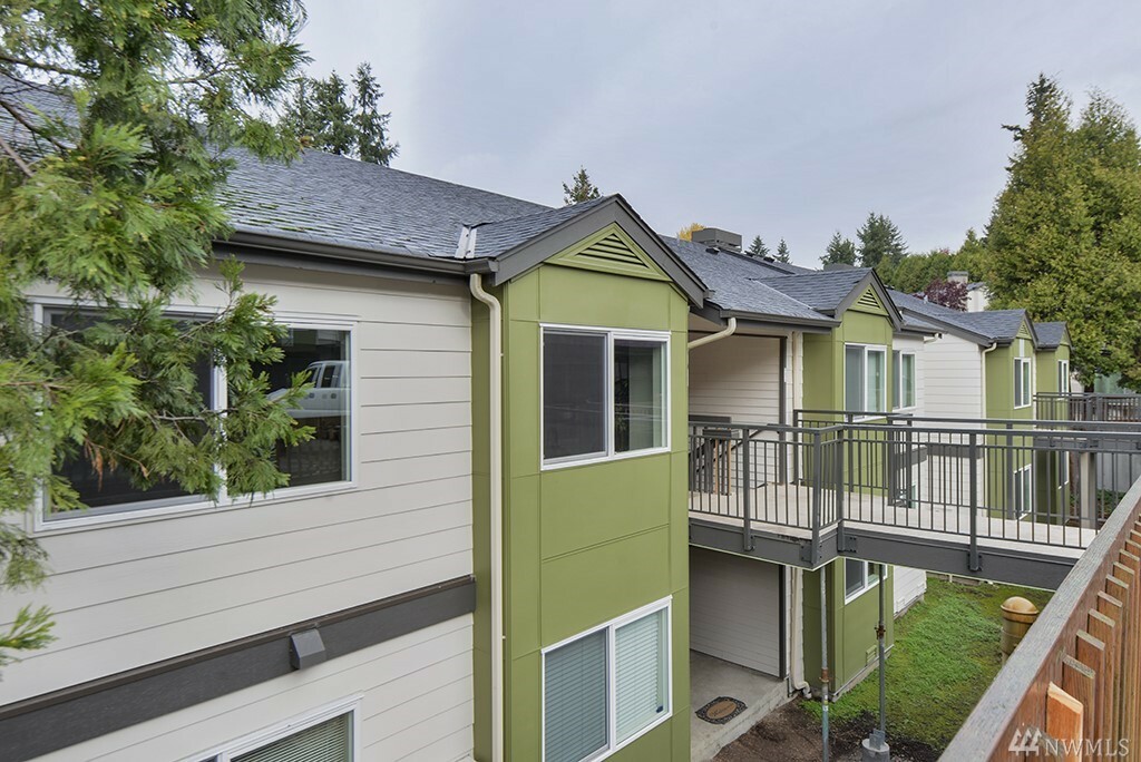 Property Photo: 31500 33rd Place SW J-201 WA 98023