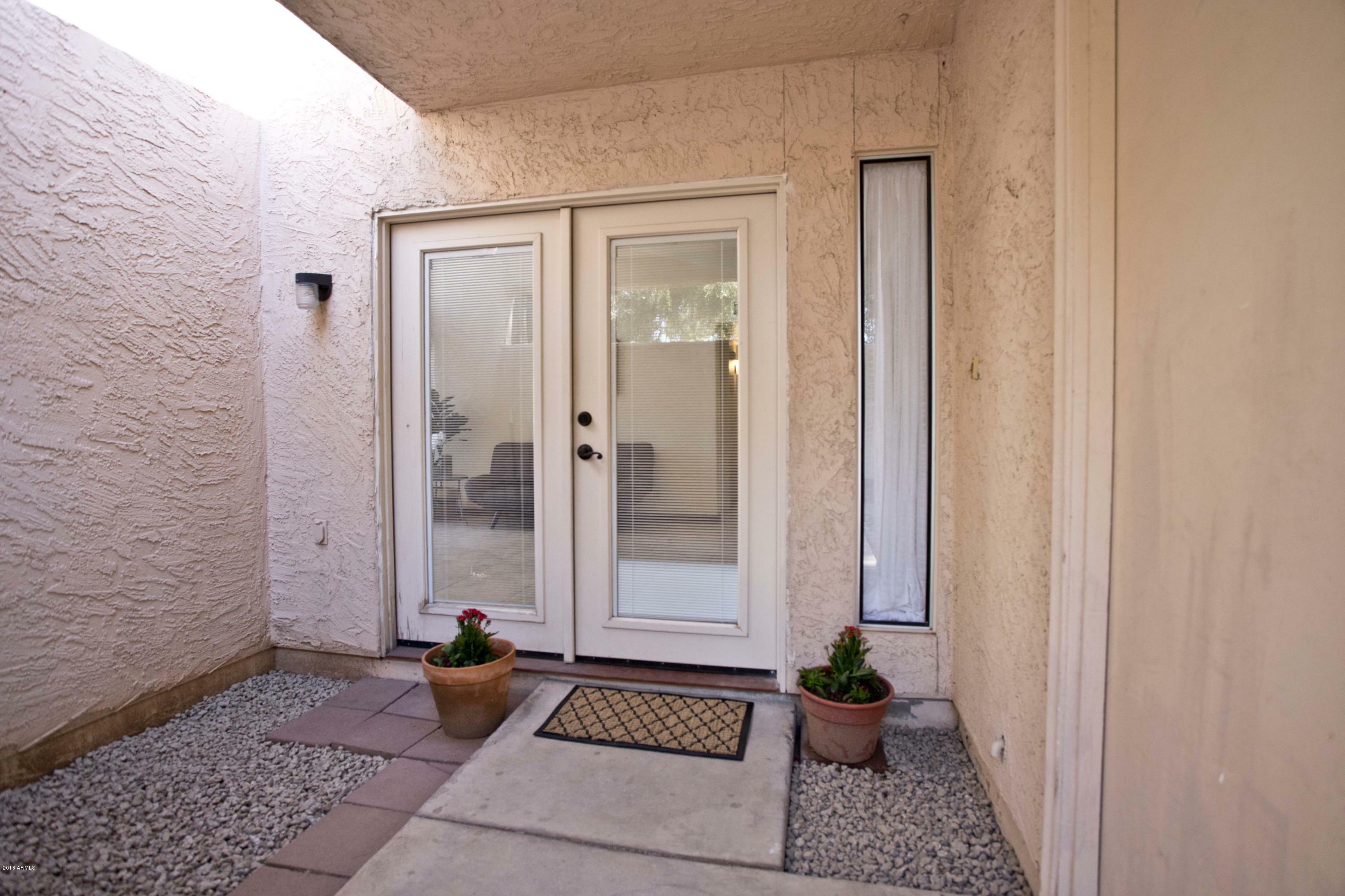 Property Photo:  930 S Dobson Road 55  AZ 85202 