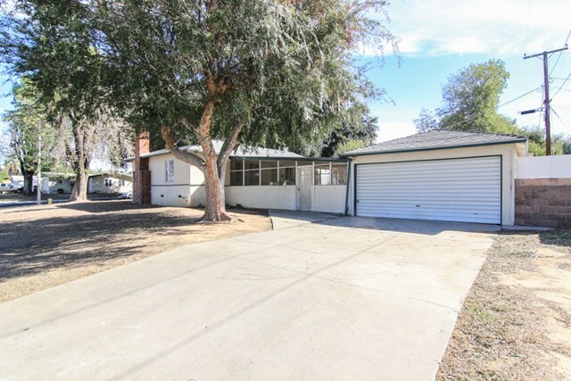 Property Photo:  3096 Bautista Street  CA 92506 