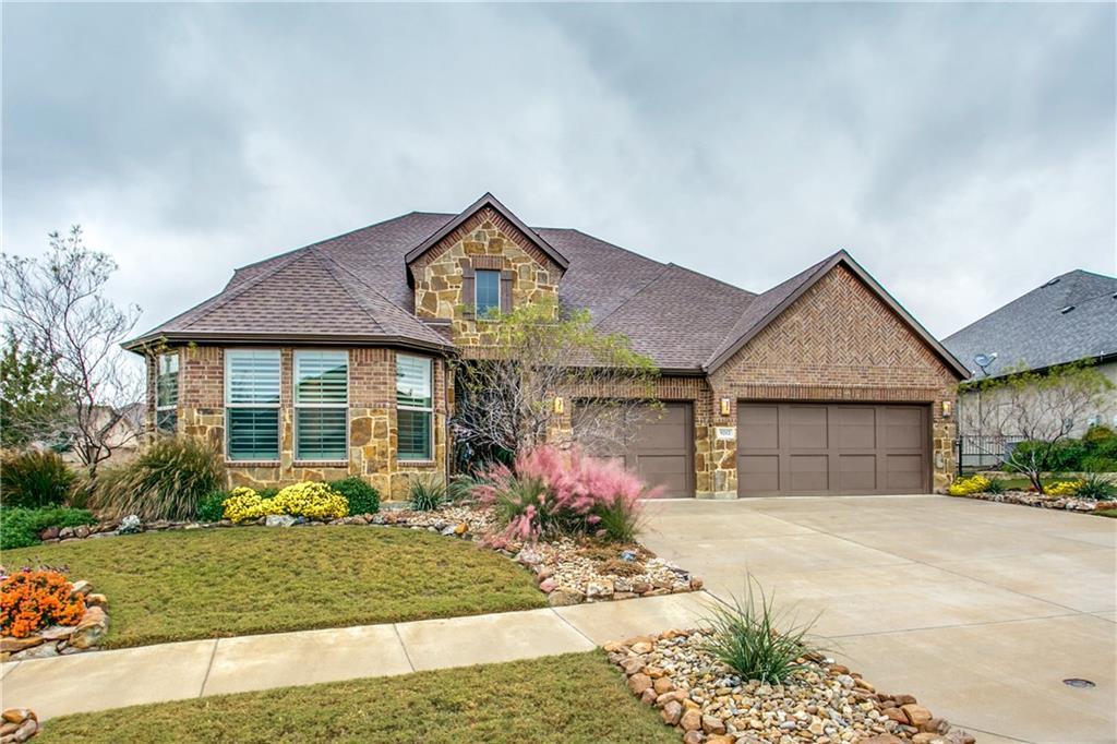 Property Photo: 9212 Crestview Drive TX 76207