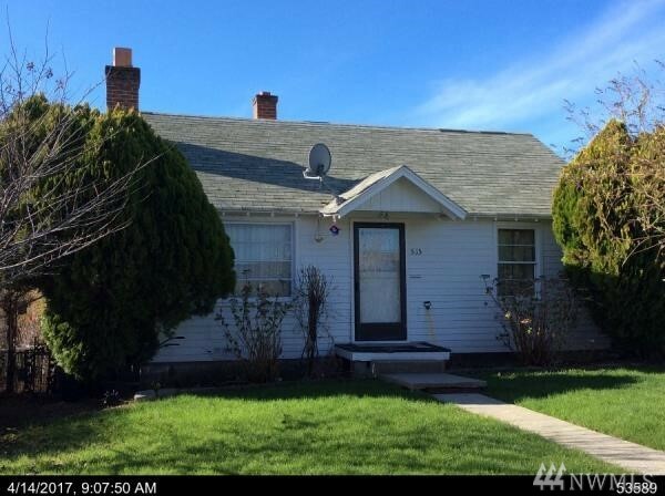 Property Photo: 515 Peachey St WA 98801