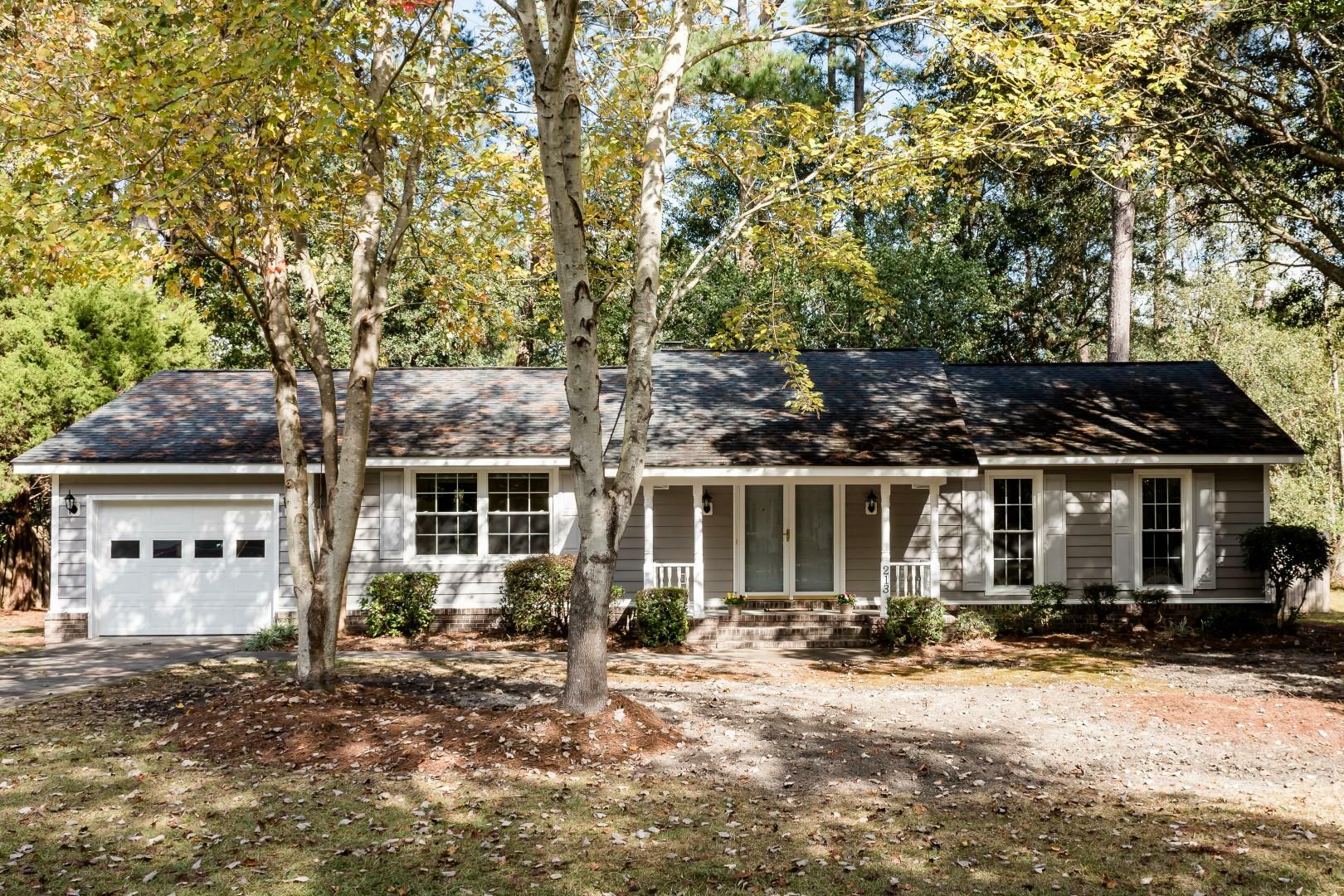 Property Photo:  213 Stratford Drive  SC 29485 