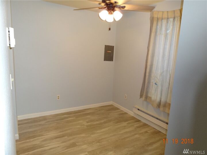 Property Photo: 4601 SW 320th St WA 98023