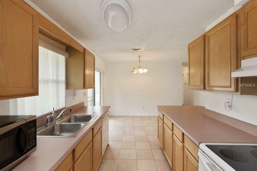 Property Photo:  272 Luis Lane  FL 32713 