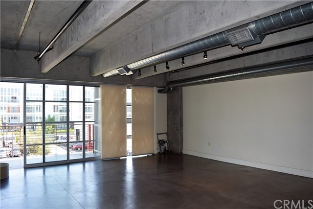 Property Photo: 4141 Glencoe Avenue 305 CA 90292