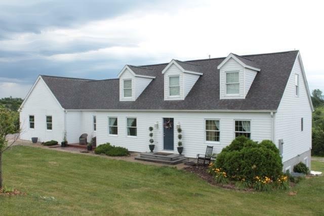 Property Photo:  1796 Fox Ridge Road  IA 50219 