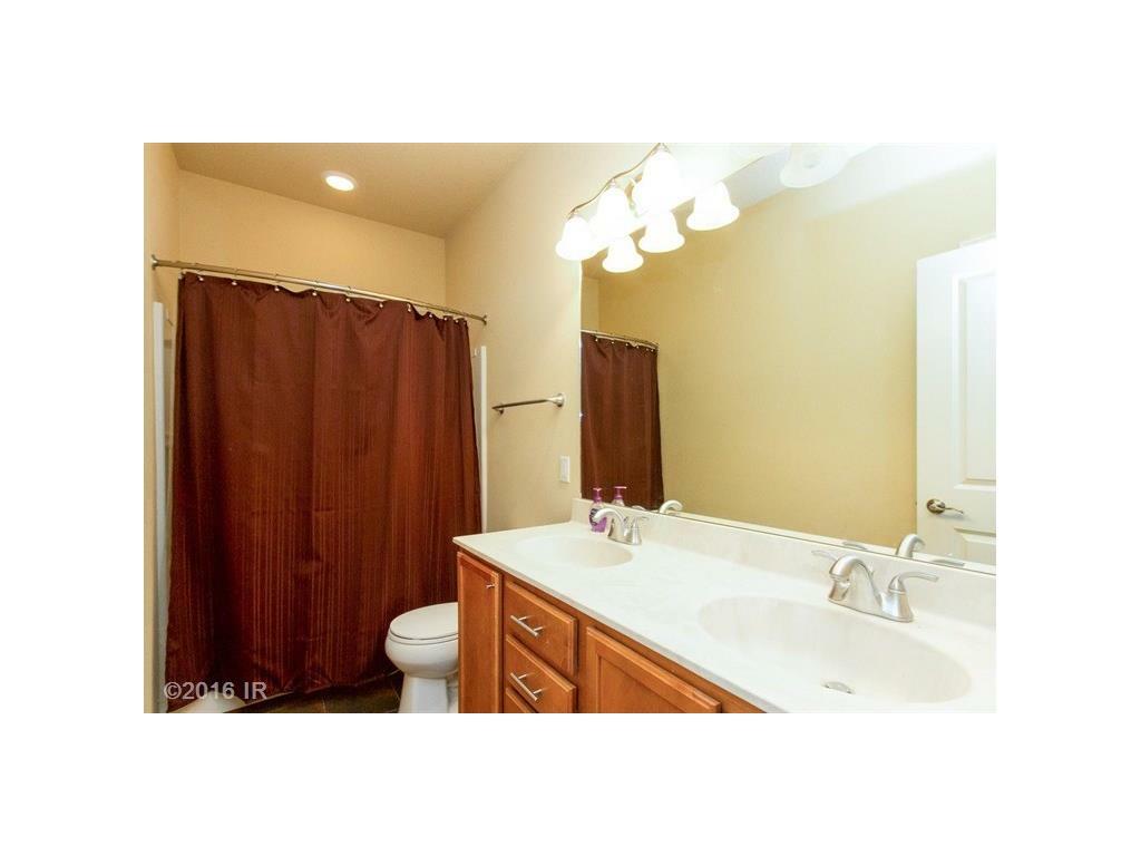 Property Photo:  614 NE 47th Street  IA 50021 