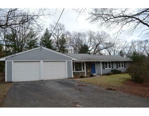 Property Photo: 6 Alamo Circle MA 01824