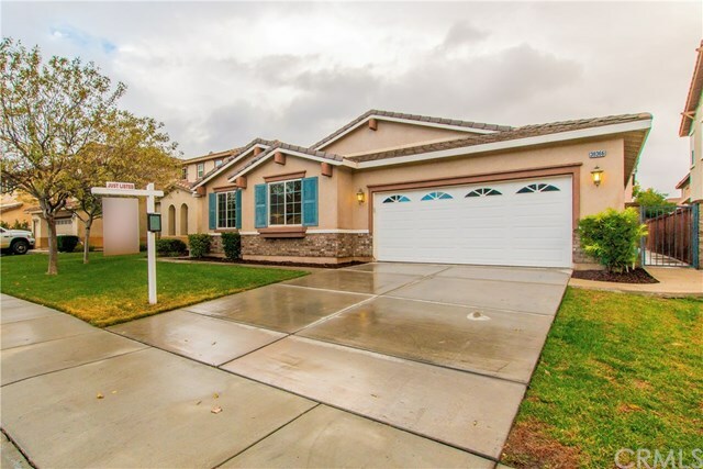 Property Photo:  30366 Lamplighter Lane  CA 92584 