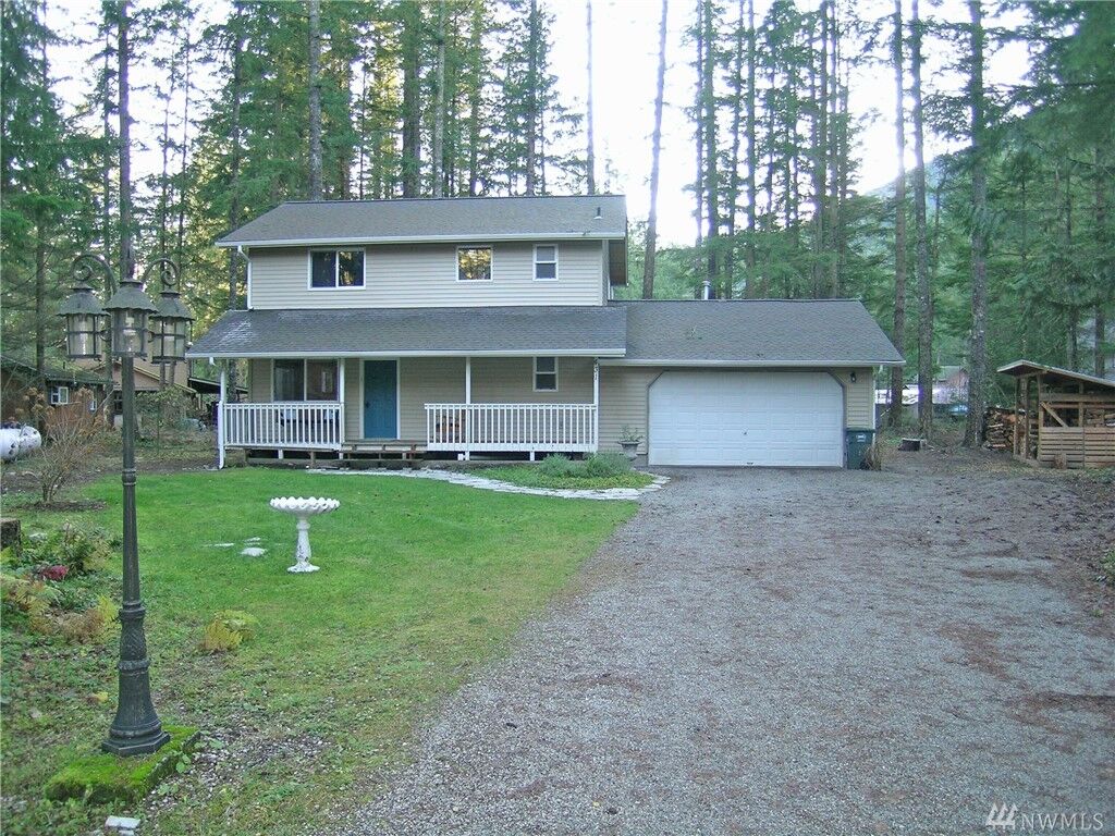 Property Photo:  431 Flair Valley Ct  WA 98266 