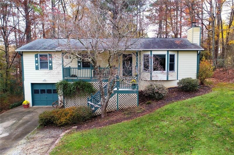 Property Photo: 4928 Lewis Road 30127