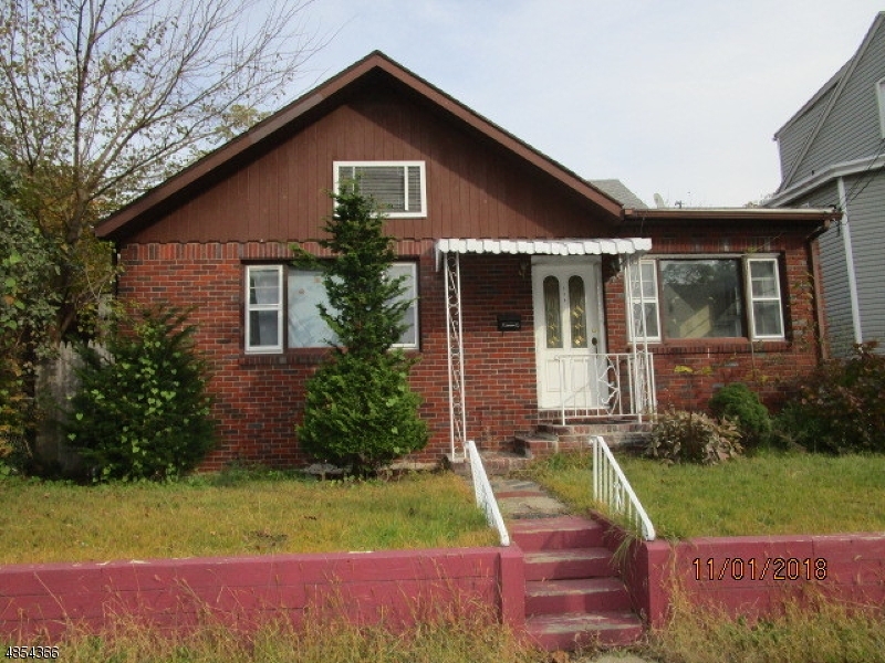 Property Photo:  334 Van Dyke Ave  NJ 07508 