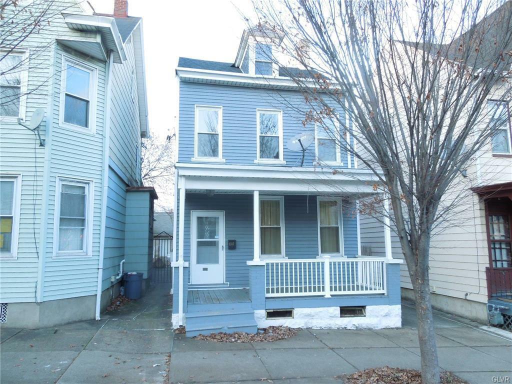 Property Photo:  1317 Northampton Street  PA 18042 