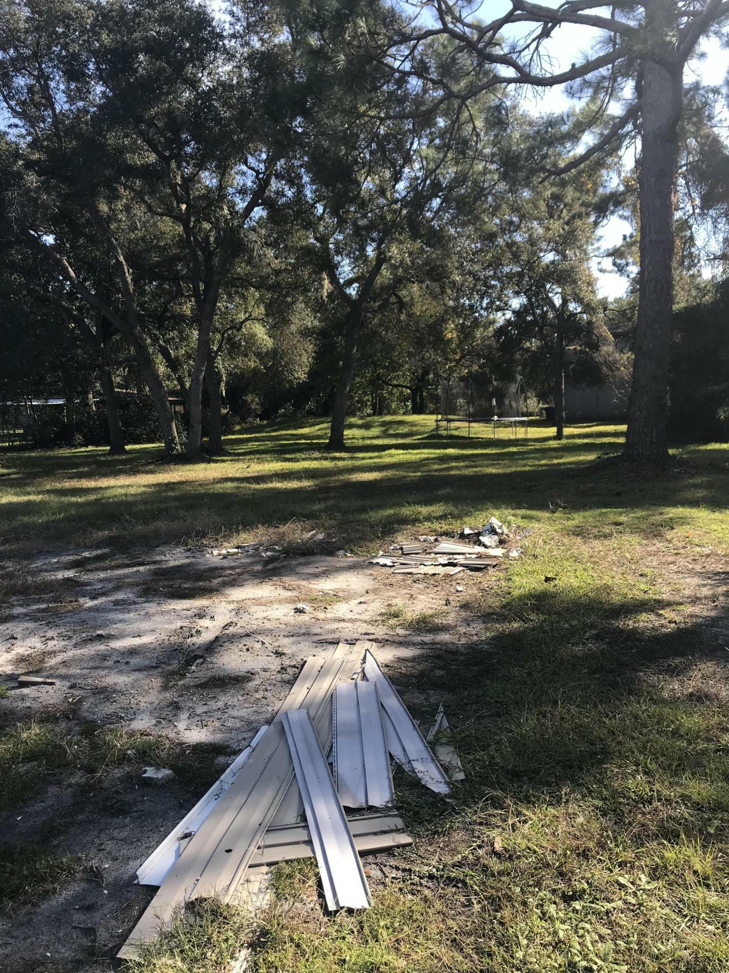 Property Photo:  16010 Croaker Road  FL 32226 