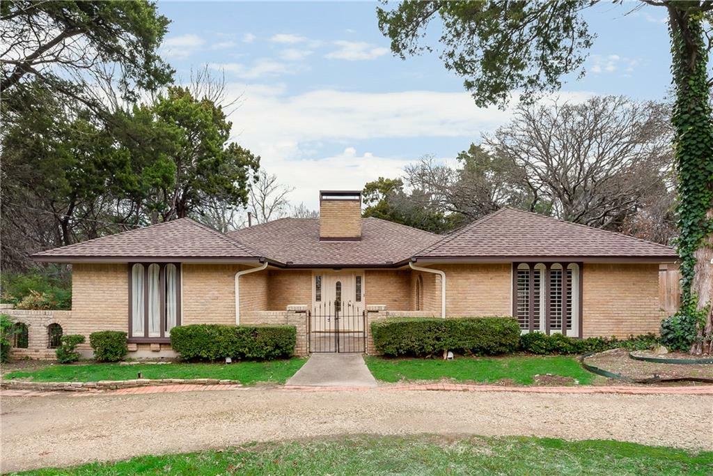 Property Photo:  619 Jellison Boulevard  TX 75116 