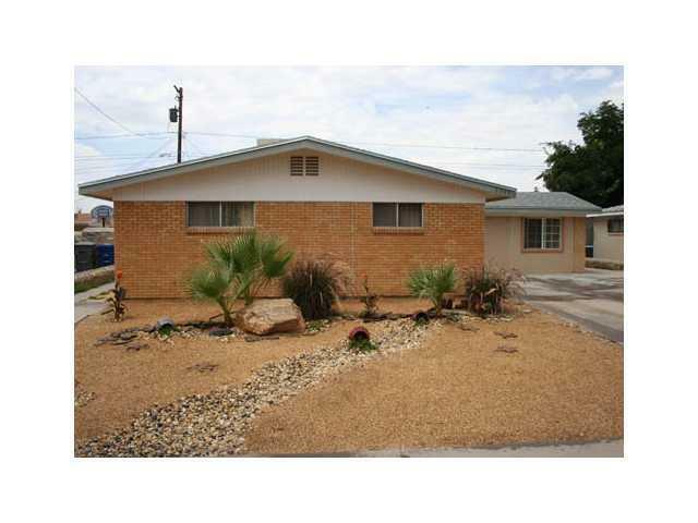 2529 Ceylon  El Paso TX 79925 photo