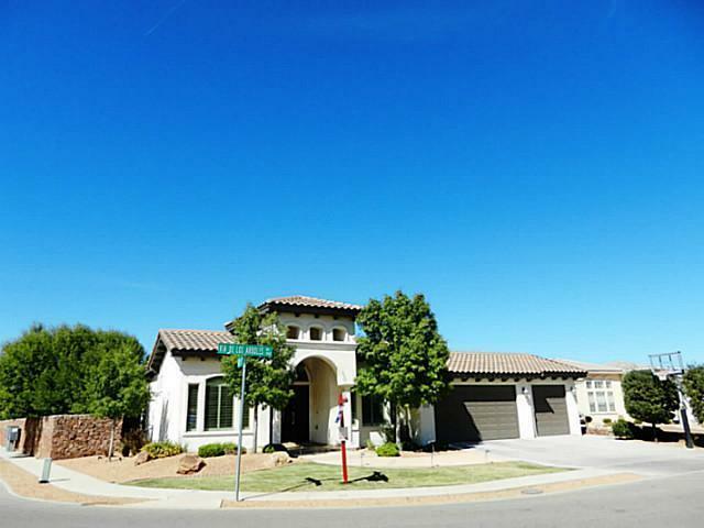 Property Photo:  524 Via De Los Arboles  TX 79932 