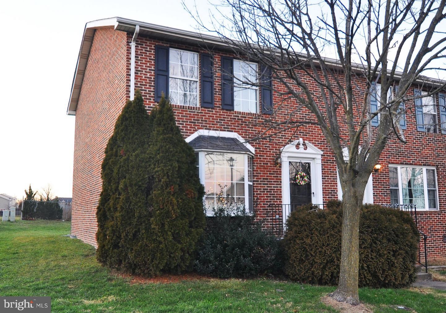 Property Photo: 222 Parkside Drive VA 22602