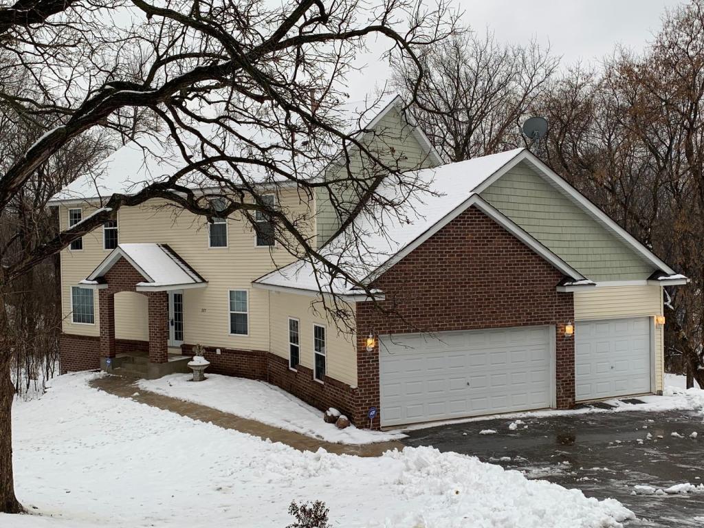 3717 Blackhawk Road  Eagan MN 55122 photo