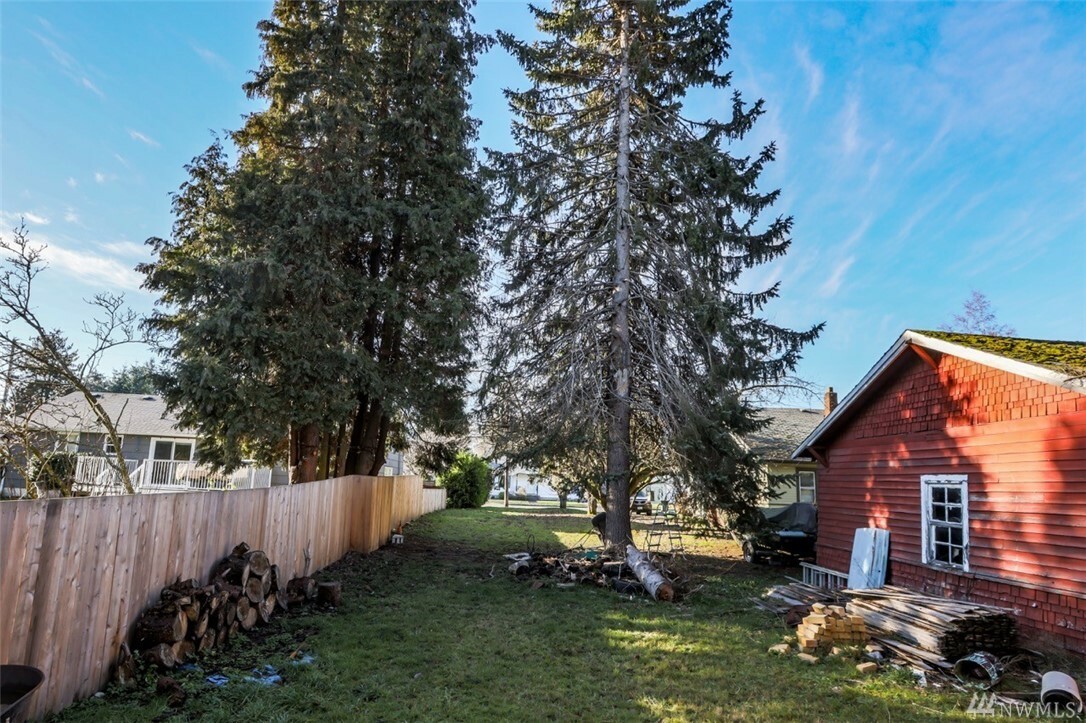 Property Photo: 6809 A St WA 98408