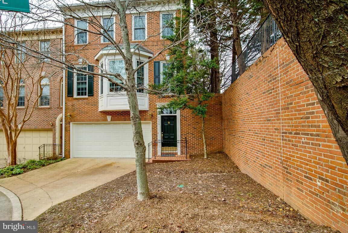 Property Photo:  4646 Knight Place  VA 22311 
