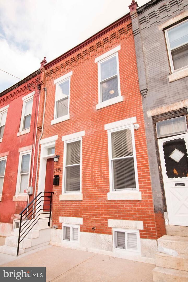 Property Photo: 2739 Oakford Street PA 19146